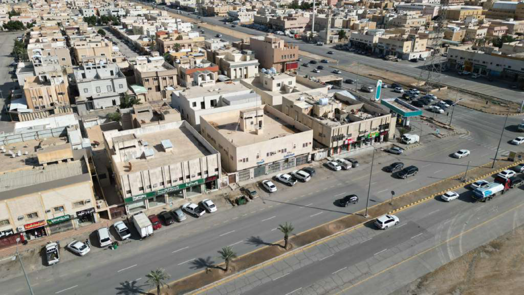 2- عمارة تجارية سكنية بحي بدر بمساحة 750 م² في مدينة الرياض