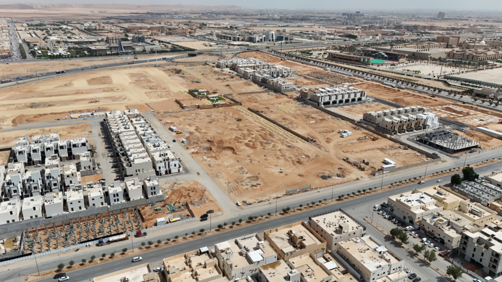 2-ارض تجارية سكنية في حي المعيزيلة
