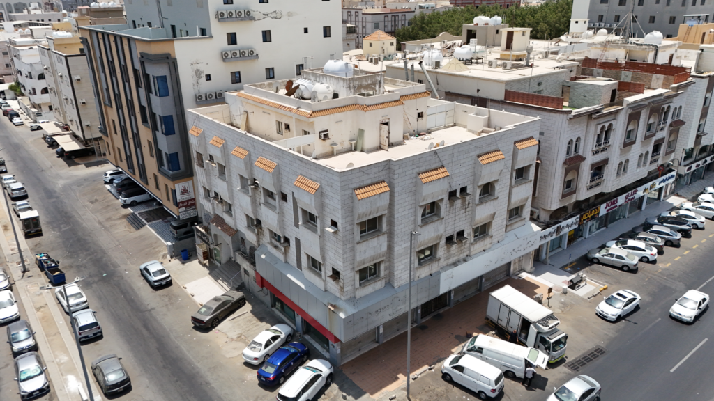 4- عمارة سكنية في حي الصفا بمساحة 750 م² في مدينة جدة