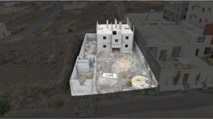13- فيلا سكنية عظم 700م2 بحي الروضة