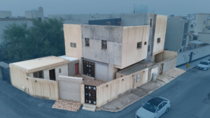 20- شقة سكنية بمساحة 277.3 م² في مدينة عنيزة