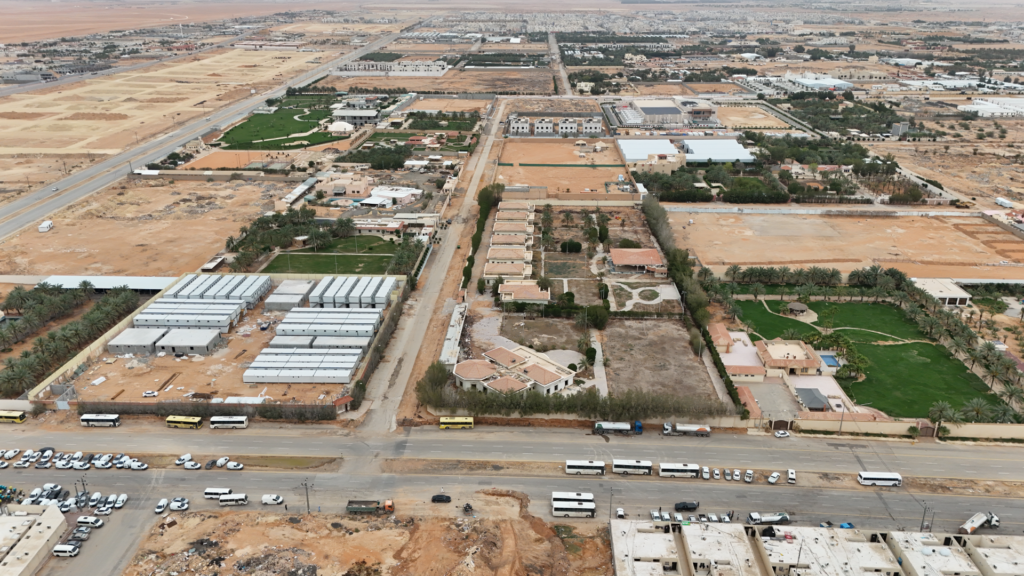 4-  استراحة / خدمات عامة بمساحة 25500 م² في مدينة الرياض