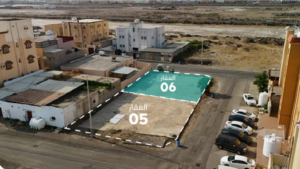 6- أرض سكنية على شارعين بمساحة 400 م ( جيزان – الروضة ) بصك 372011008722