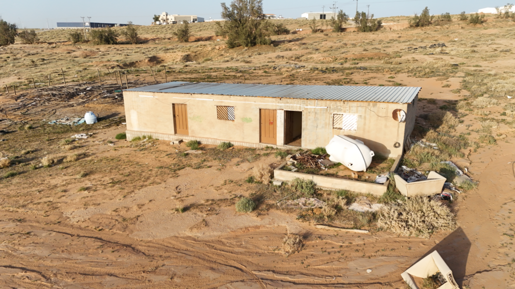 16-  مزرعة بحي رواق الشرقي / بريده – بمساحة 100216.43 م²
