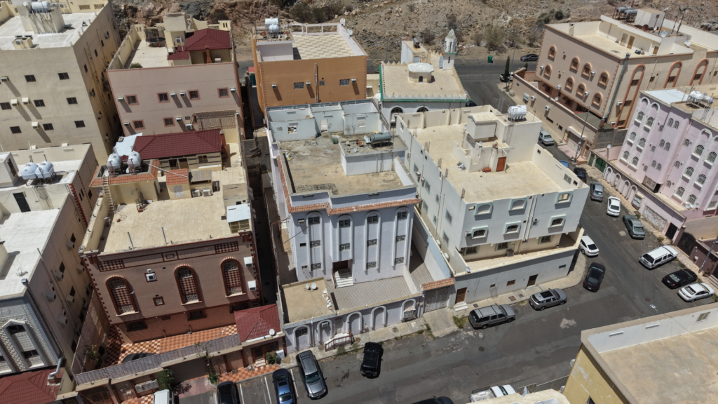 5- عمارة سكنية 643.8م2 بحي المنتزه