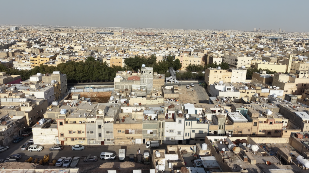 7- عمارة سكنية 153م2 بحي منفوحة الجديدة
