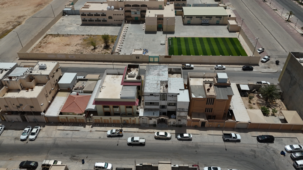 6- عمارة بحي محاسن الثاني بصك 3268198410700000