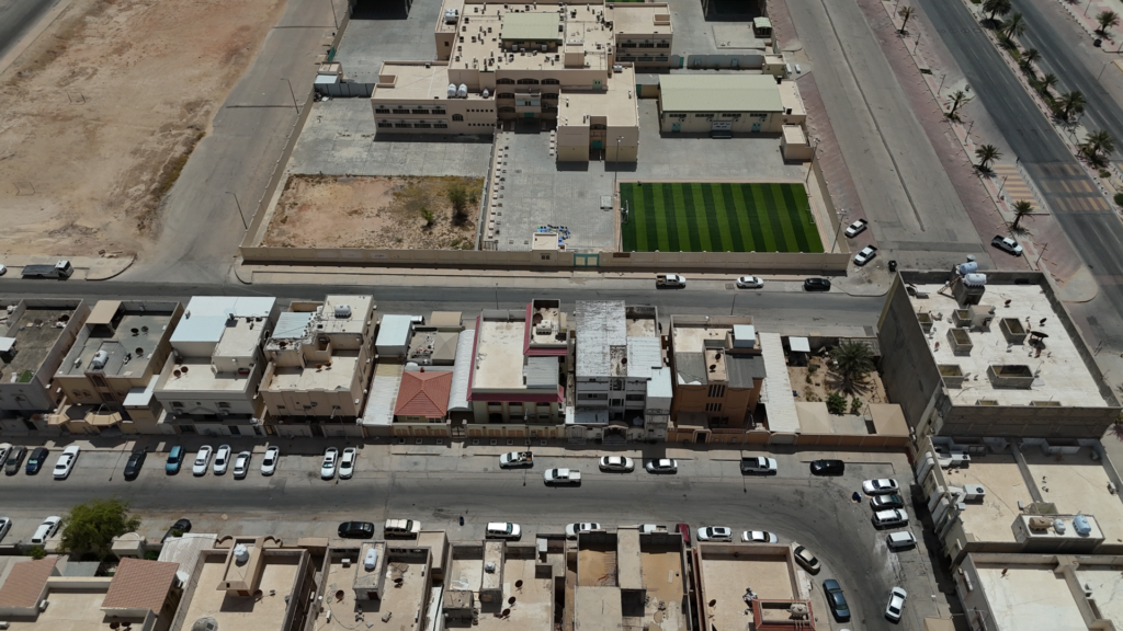 6- عمارة بحي محاسن الثاني بصك 3268198410700000