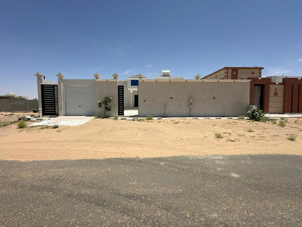 17- فيلا سكنية في نجران حي شرق المطار/ج بمساحة 800 م²