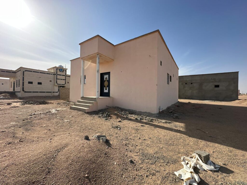 7-فيلا سكنية في يدمة بمساحة 1230 م²