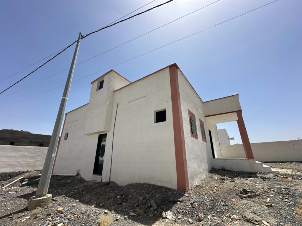 12-فيلا سكنية في ثار بمساحة 640 م²