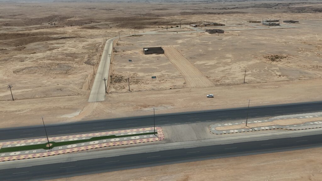 5-أرض سكنية – الورود