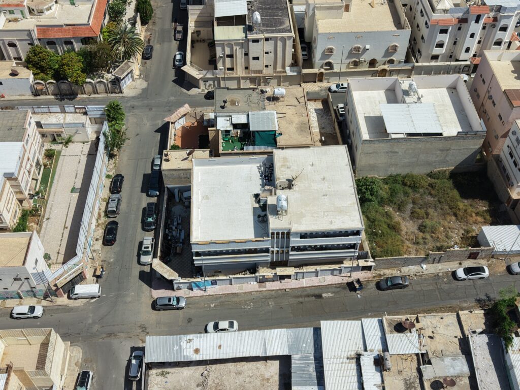 10-عمارة سكنية 635.5م2 بحي ام العراد