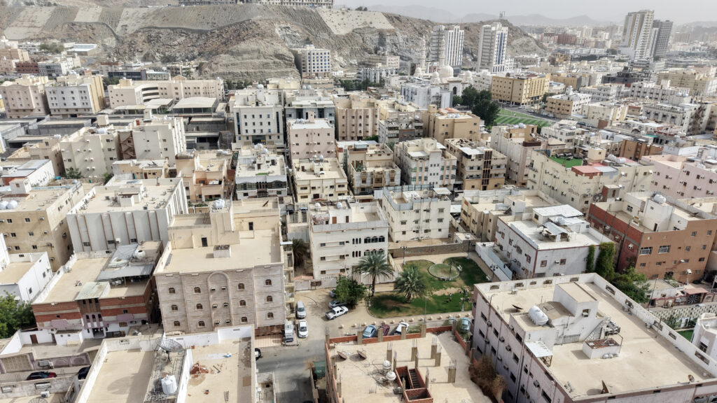 7 – فيلا سكنية بحي الامير أحمد بكدي بمساحة 500 م² في مدينة مكة المكرمة – العاصمة المقدسة