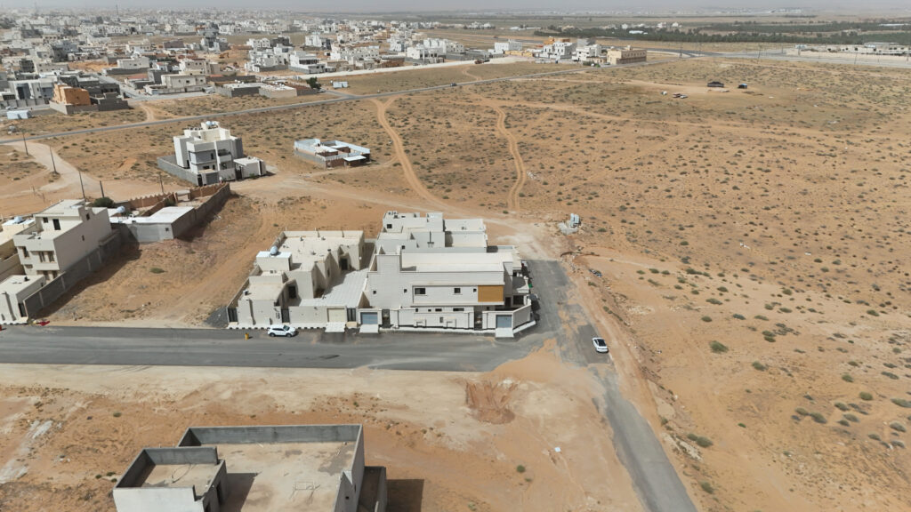 4- فيلا سكنية 390م2 في رواق الشرقي بريدة