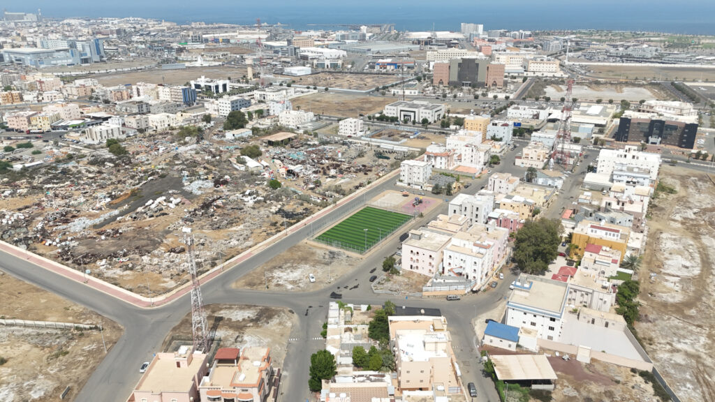 2-بيت شعبي بحي الروضة الشمالي