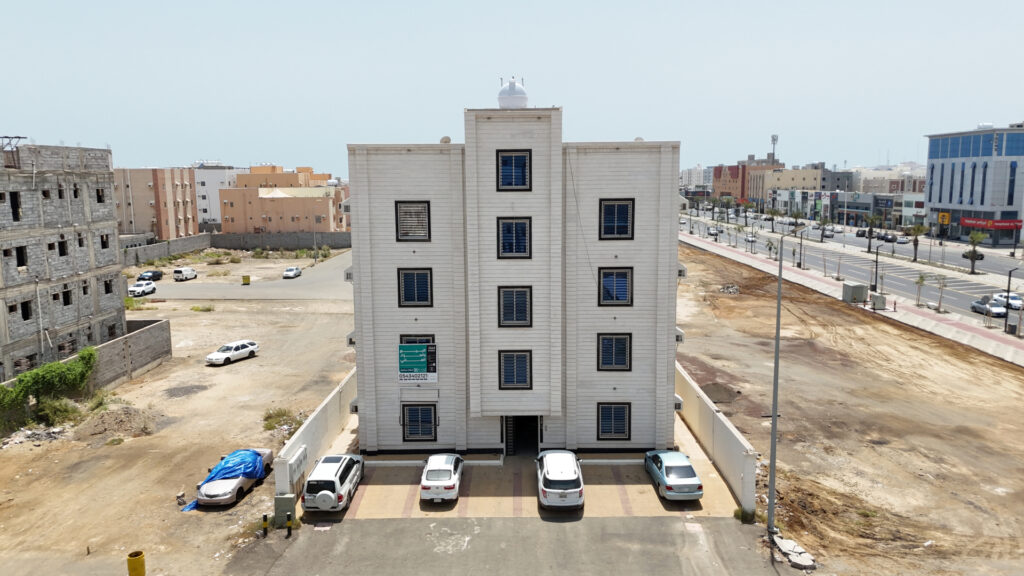 12-شقة سكنية بحي السويس