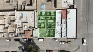 4-بيت دور أرضي متهالك – بحي العزيزية – بمساحة 280م