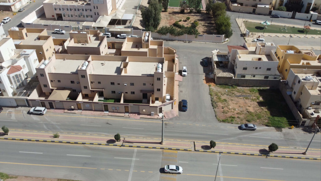 12-شقة سكنية بحي الزهرة