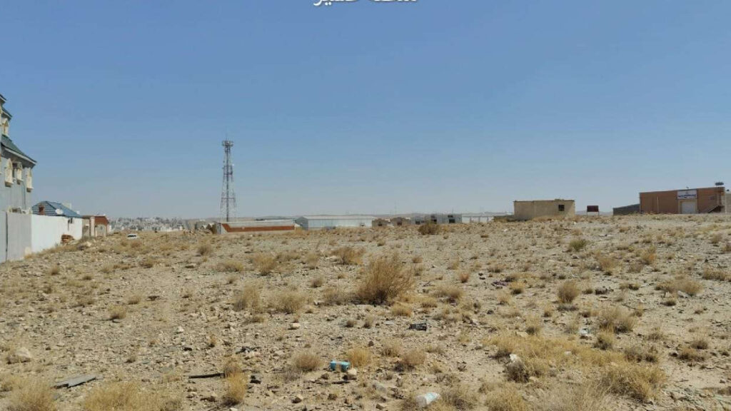 10-أرض سكنية 800م2 بحي الصناعية خميس مشيط