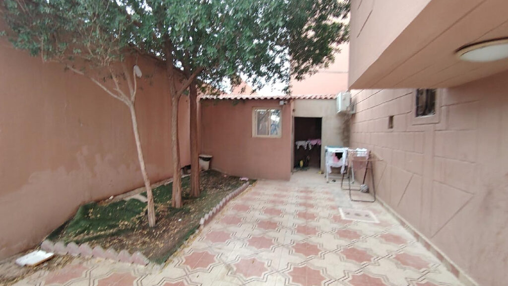 1-فيلا واستراحة بحي ظهرة لبن