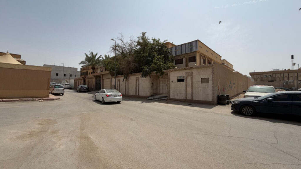 6-فيلا بحي سلطانة