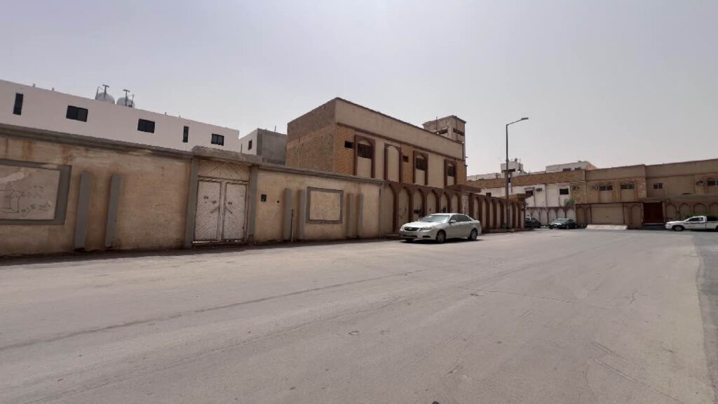 7-فيلا بحي عريجاء الوسطى