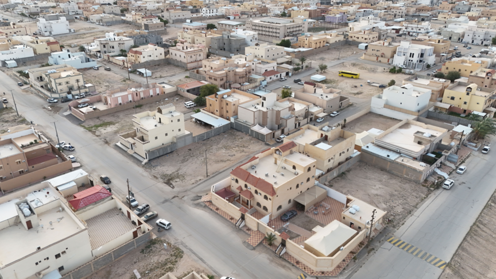 8-ارض سكنية بحي الباطن بمساحة 380 م² في مدينة حفر الباطن