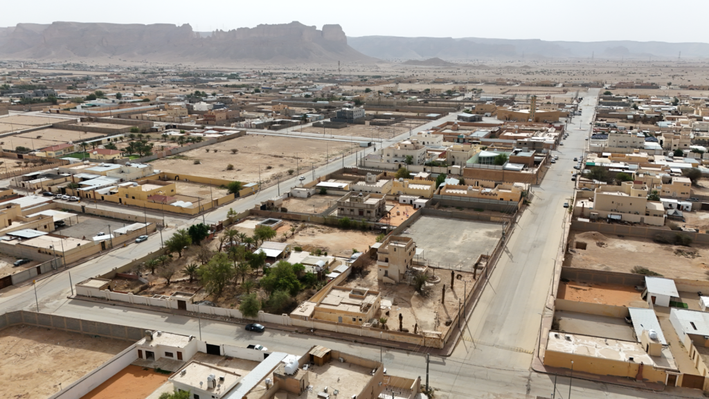 1- استراحة / قصور ال مقبل