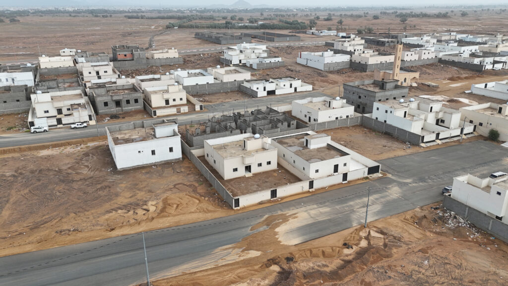 13-فيلا سكنية بحي الجدر الشرقي