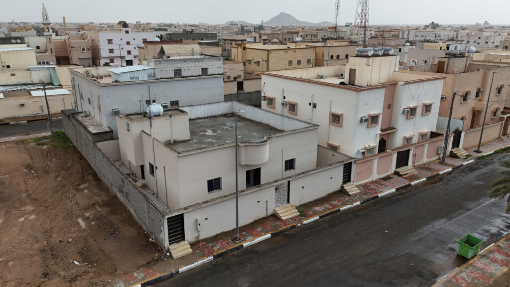 14-فيلا سكنية بحي الجزء الشمالي