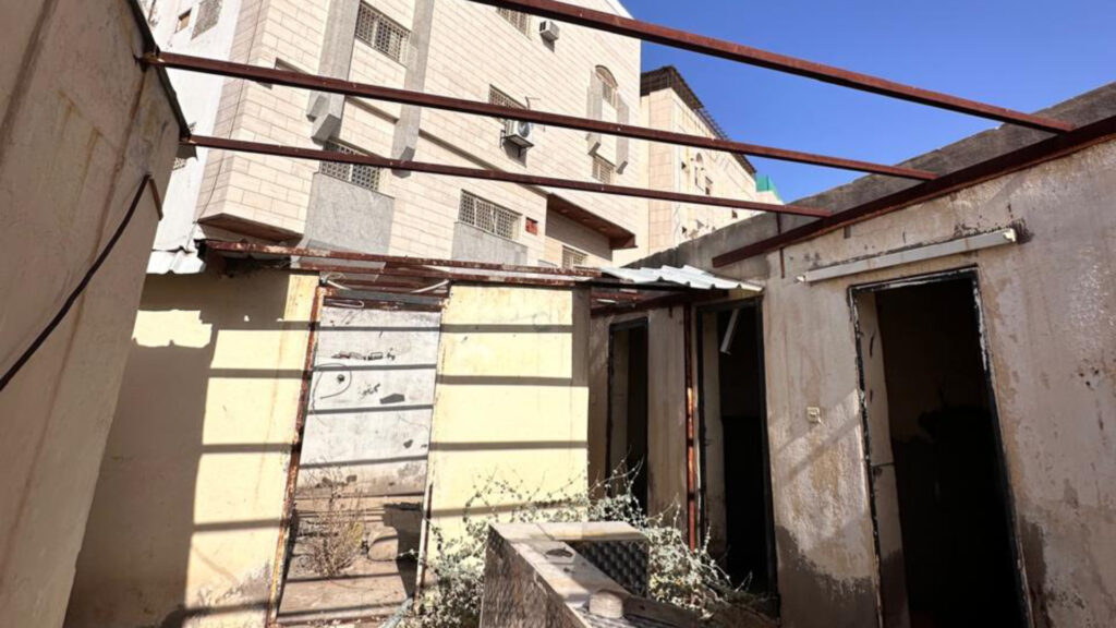 1-عمارة سكنية حي مذينب