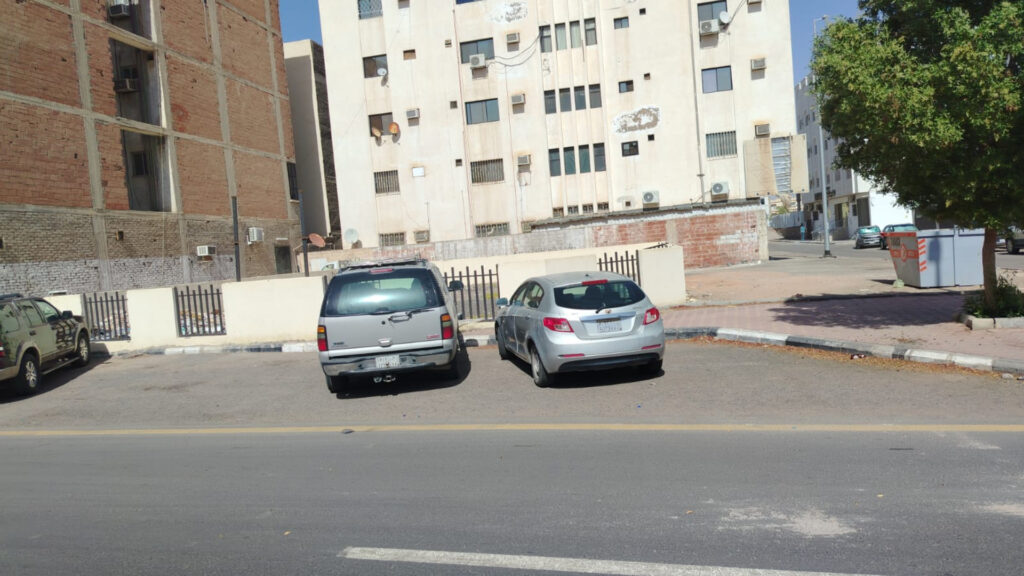 4-أرض سكنية حي سيد الشهداء