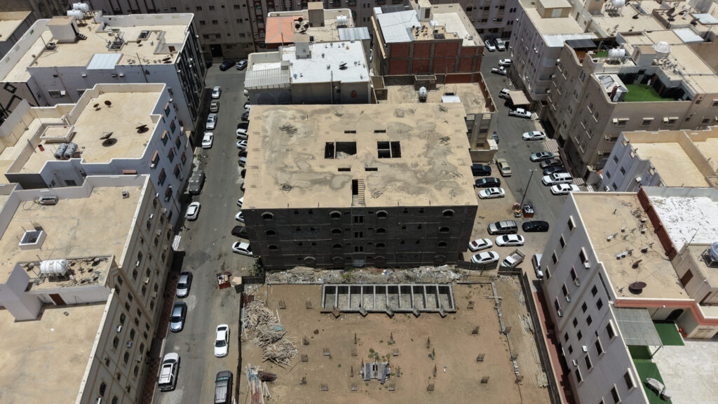 7-عمارة سكنية بحي الشهداء الشمالي