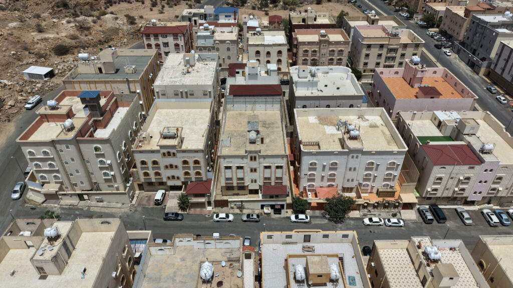 11-عمارة سكنية بحي المنتزة