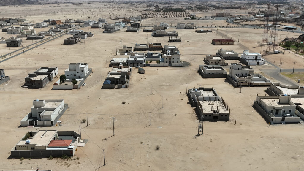 9-أرض سكنية بحي النقيع