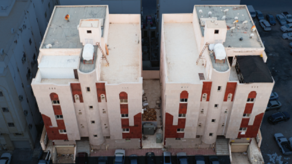 9-عمارتين سكنية-الحرة الشرقية جزع العريض المسماه العليا الحدود
