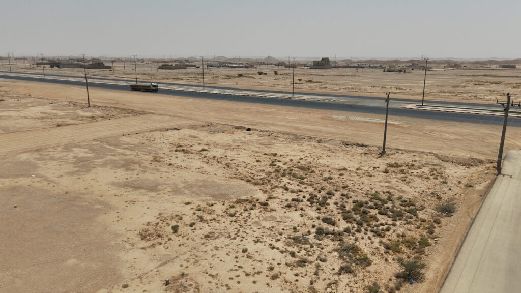 13-أرض سكنية بحي الورود