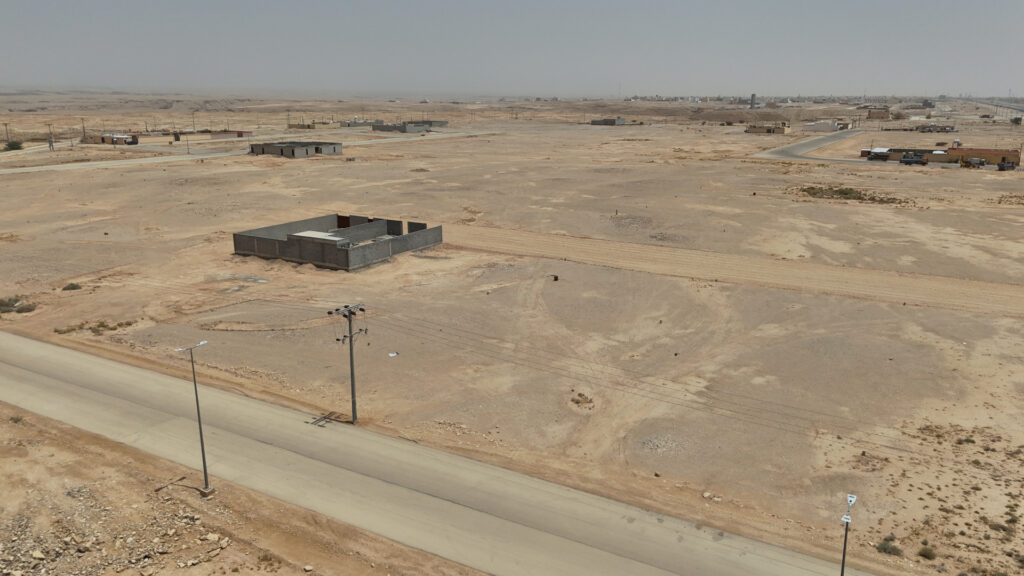14-أرض سكنية بحي الورود