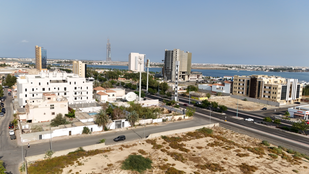 1-استراحة 900م2 بحي ابحر الجنوبية
