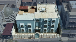 12-عمارة سكنية 605م2 بحي ام العراد