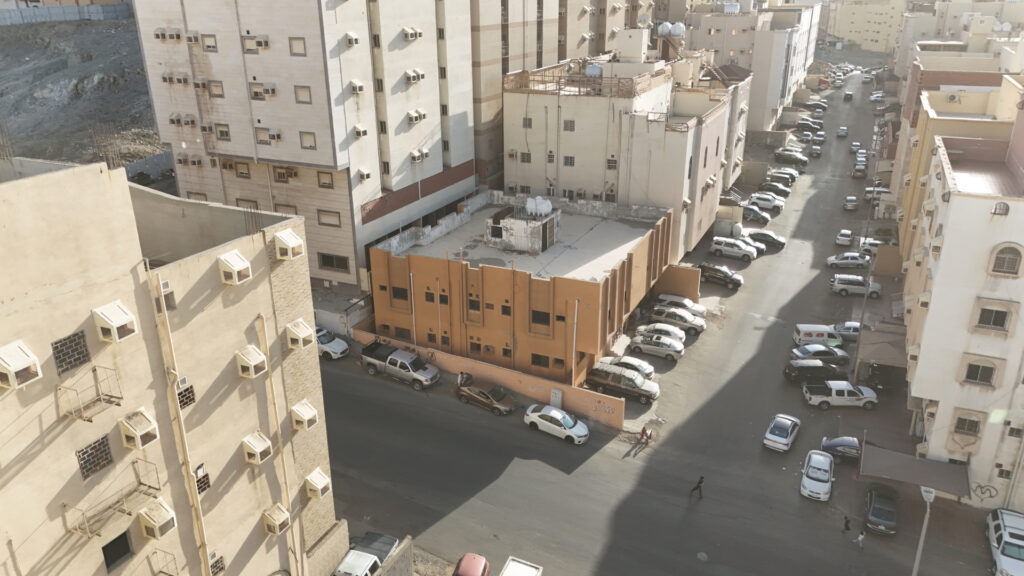 11-عمارة سكنية بحي الشوقية