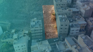 16-أرض جبلية متظاهرة بحي العتيبية