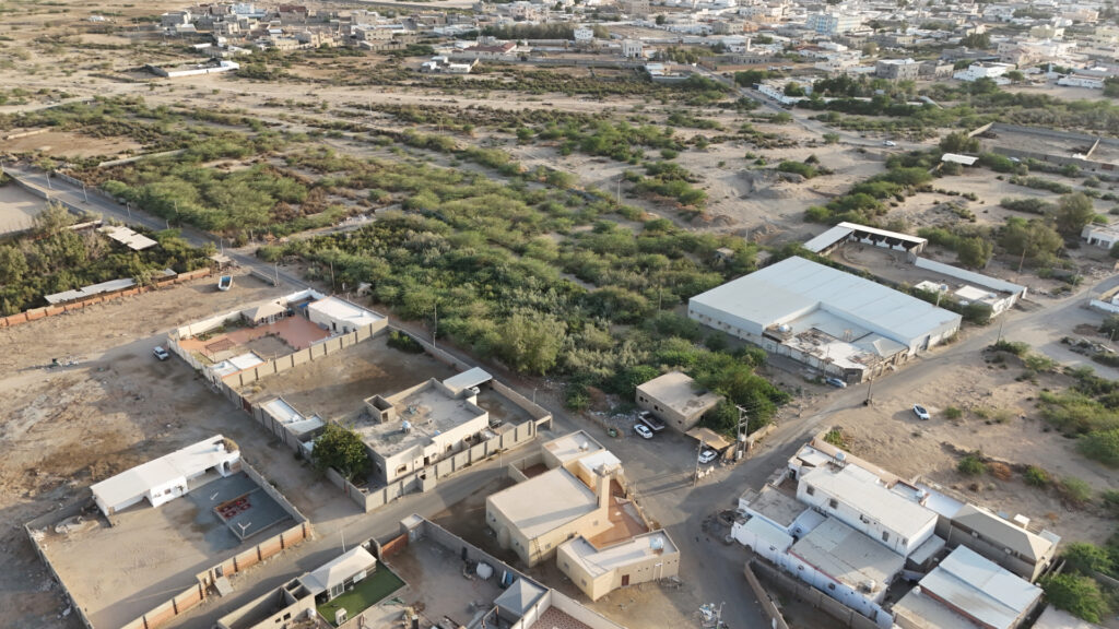 22-أرض بلك بحي بحرة المجاهدين