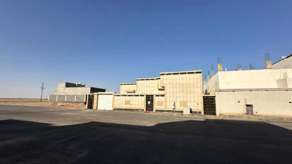 2-دور سكني بحي الروضة بمدينة حفر الباطن