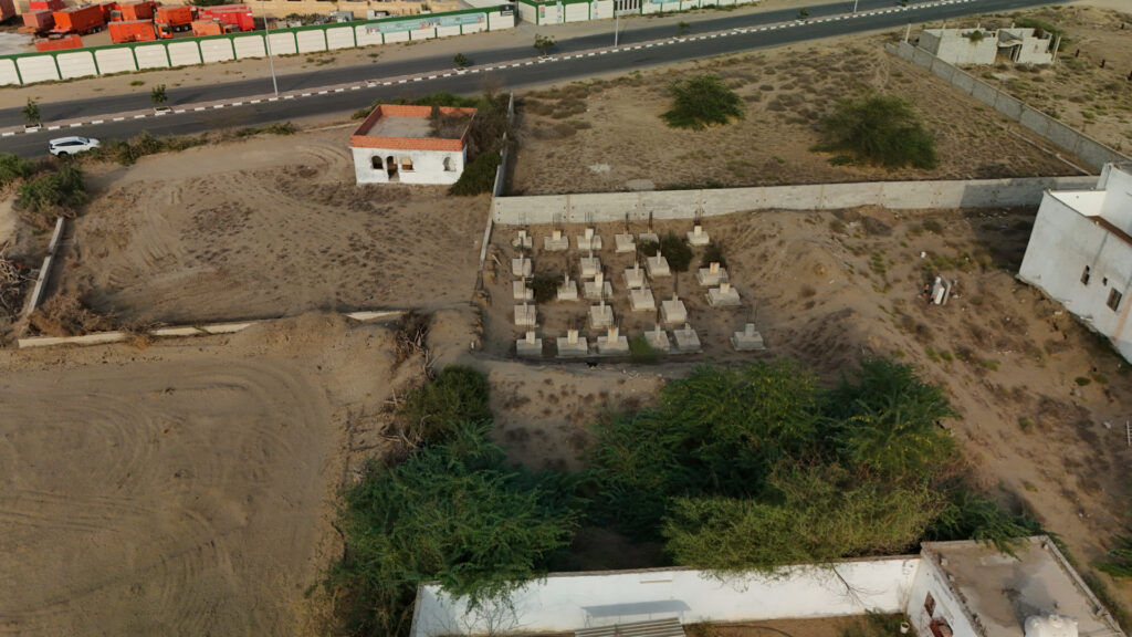14-أرض سكنية – قرية الكواملة
