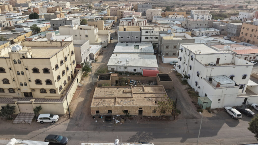 11-بيت هدم علي أربع شوارع بمساحة 463 م ( الطائف – الحوية )
