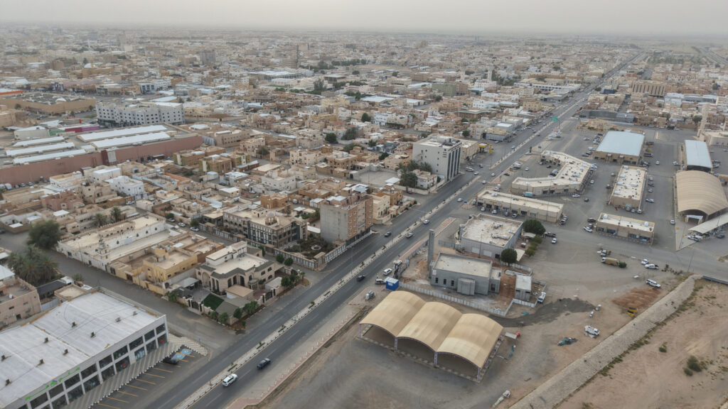 6-عمارة تجارية سكنية