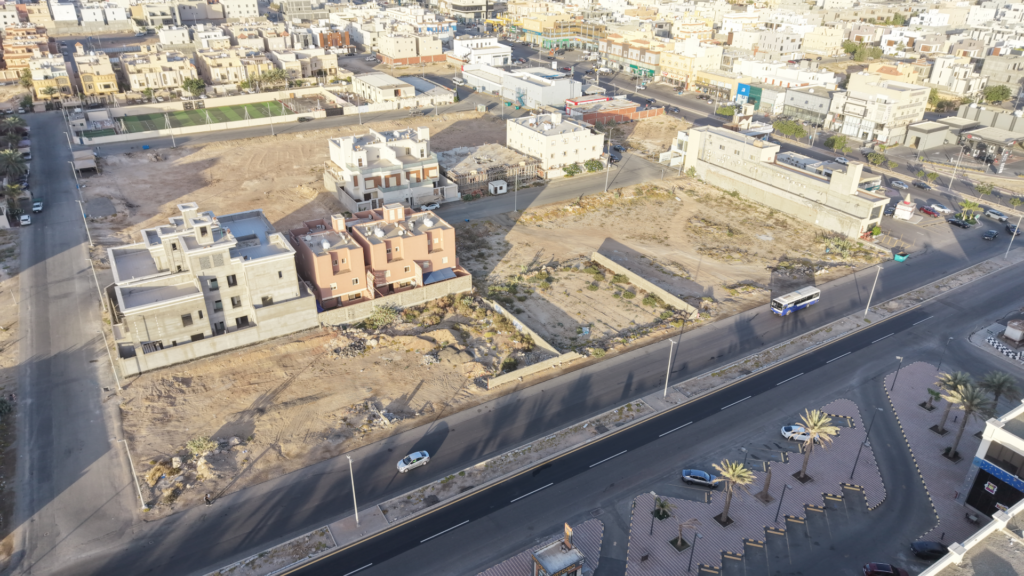 13- أرض تجارية سكنية حي الشراع بمساحة 1800 م² في مدينة جدة