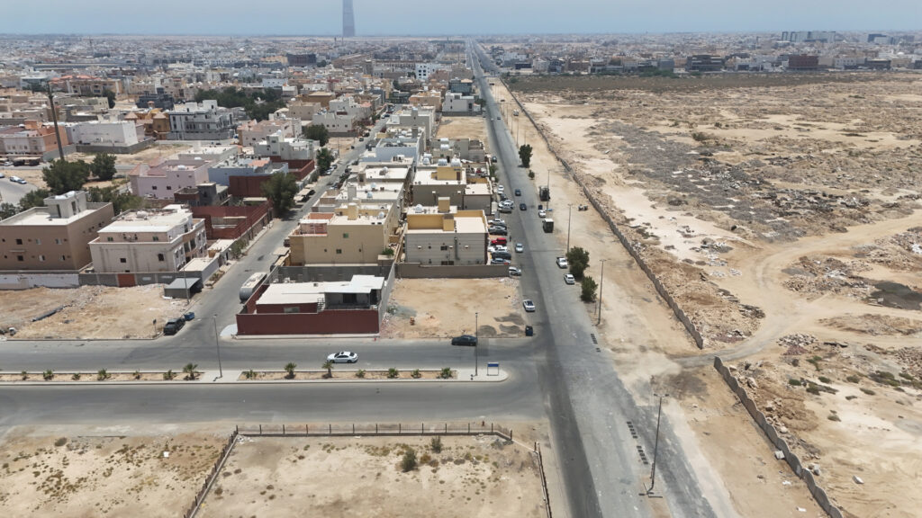 5-أرض سكنية بحي أبحر الشمالية